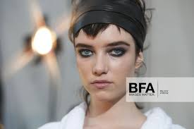 Grace Hartzel at TOM FORD : FALL/WINTER 2018 WOMEN'S RUNWAY SHOW