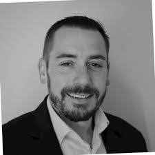 Colin Everett's Instagram, Twitter & Facebook