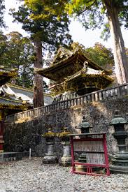 With a few exceptions like ise grand shrine and izumo taisha shinto shrines before buddhism were mostly temporary structures erected to a particular purpose. Japanese Temple Shrine Etiquette What To Do At Shinto Shrines Or Buddhist Temples Annie Fairfax