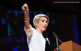 Aleșii au acceptat și unele amedamente ale guvernului, referitoare la formarea fondului. Se InfiinÈ›eazÄƒ Fondul Suveran De Dezvoltare È™i InvestiÈ›ii Pnl AtacÄƒ La Ccr E Cel Mai Mare Tun Stirileprotv Ro