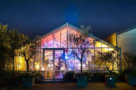 Du träumst von einer märchenhochzeit auf einem. Eine Hochzeit In Einem Gartencenter Bei Neuss Dusseldorf Hochzeit Hochzeitslocation Dusseldorf Gartencenter
