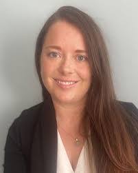 Danielle Sees's Instagram, Twitter & Facebook