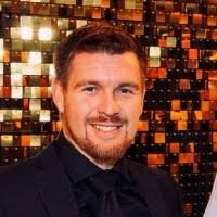 3100+ "Herbst" profiles