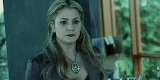 Gallery:nikki reed , gallery:olympic coven and gallery:emmett cullen and rosalie hale. Twilight Details That Make More Sense After Midnight Sun