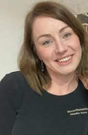 Jennifer Ganzer's Instagram, Twitter & Facebook