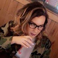 Elizabeth Credeur's Instagram, Twitter & Facebook