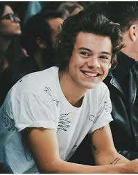 Showing editorial results for harry styles. Rainbow Instagram Larry In 2021 Harry Styles Smile Harry Styles Photos Harry Styles Cute