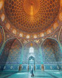 The construction of sheikh lotfollah mosque began in 1602 ad by the order of shah abbas the great. Sheikh Lotfollah Mosque Iran Destination Iran Travel Agent Isfahan