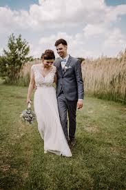 Egal ob modebloggerin oder prinzessin, hilf ihnen in diesen onlinespielen! Spreewald Hochzeitsfotografin Standesamt Weidendom Hochzeitsfotograf Grauer Anzug Hochzeit Hochzeitsfotograf Hochzeitskleid Spitze