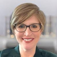 Meredith Mcgee's Instagram, Twitter & Facebook