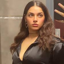 When your homegirl arguing with her man & he start talking bout you  too🌚🌚🌚