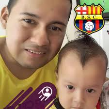 DEMASIADO EMMANUEL MARTÍNEZ, PARA ESTE BARCELONA SPORTING CLUB.