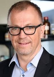 Shell‐by‐Shell Functionalization of Inorganic Nanoparticles