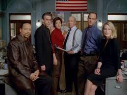 Law and order svu season 2 was an amazing season with some of the best episodes ever done. Law Order Special Victims Unit Honor Tv Episode 2000 Imdb