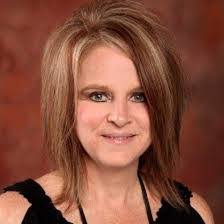 Amanda Keener's Instagram, Twitter & Facebook