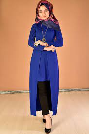 Modamerve Kolyeli Tunik Modelleri Moda Tesettur Giyim Moda Stilleri Giyim Moda