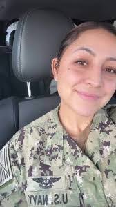 Jenny Ott's Instagram, Twitter & Facebook