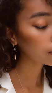 The Introverted Jeweler (@oliviashihdesigns) • Instagram photos and videos