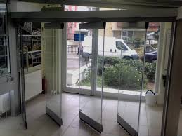 Ustten Askili Cam Sistemi Askili Alt Raysiz Vitrin Sistemleri Cam Balkon