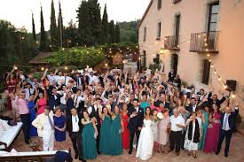 El hotel ocupa una masía del siglo xv que albergó una granja familiar. Can Mora De Dalt Noemi Pau Oliver Viladoms