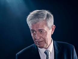 Forget Mensa! All Hail the Low IQ