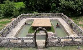 It'll take a while, but it'll be just the way i want it. Two Men Dig Swimming Pool And Build Secret Underground Home In Just Two Weeks Using Primitive Tools Daily Mail Online