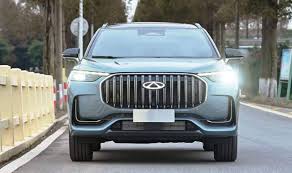 Мощность автомобилей Chery - Потрясающая скорость и мощь суперкаров Чери