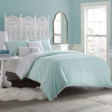 Try pairing mint walls with white furniture or vice versa. Anthology Moroccan Party Comforter Set In Mint Green White Bed Bath Beyond