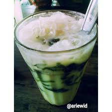 Cincau hijau berasal dari tanaman mesona procumbens. Purwokerto Simpletravelbug