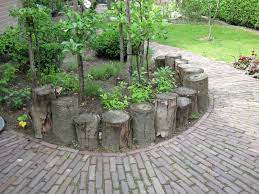 paaltjes groene daken tuin hovenieren