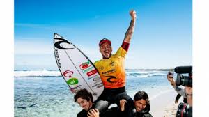 Jonne roriz/cob (ítalo ferreira conquista a primeira medalha de ouro do brasil nas águas do japão). Fsmr6jbtw9idom