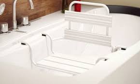 Doch in den meisten fällen handelt es sich um eine sogenannte barrierearme badewanne. Badebereich Badewanne Fur Menschen Mit Behinderung Bsd