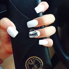 ¿qué son las uñas semipermanentes? Manicura De Unas Unas Blancas Unas Pintadas De Encaje