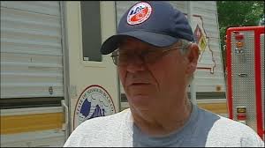 Emergency manager uses wide network to share storm warnings