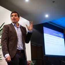 Parte de cómo se vivió el evento “Cómo vender exitosamente una empresa  tecnológica uruguaya”. Gracias a @cutiuy, @grantthorntonuy , @wtcfreezone,  Federico Stanham, Carlos Estapé, Florencia Castagnola, Guzman Rodriguez,  Martin Troisi, Omar Saadoun,