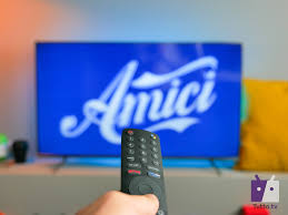 Dopo i mesi di scuola vera e propria, per gli allievi sarà il momento di darsi battaglia divisi in squadre. Amici 20 Dove E Come Vedere La Replica Tutto Tv