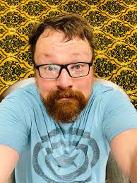 Giddy-up people! Don't be afraid to show off your dope moves 🕺🏼🤠