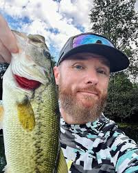 I found a few in the grass yesterday, fall is my favorite time to be