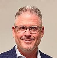 Helen Cathey's Instagram, Twitter & Facebook