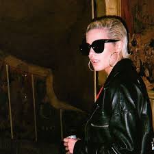 Might Link My Ting From Barking Paytonselzer Halsey Oval Sunglass Singer