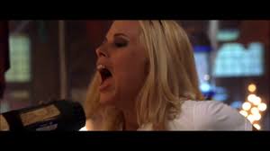 Maria elena bello (norristown, 18 april 1967) is een amerikaanse actrice. Tyra Banks Coyote Ugly Reboot With Maria Bello She S Making It Happen Hollywood Life