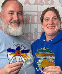 Proud to announce we will be making Swingate Honey very soon! Not sure if  there are other Bee Keepers in Swingate but they will definitely appreciate  and pollinate all your fruit flowers