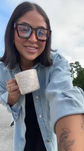 A little Monday morning ootd!! #ootd #whatiworetoday #outfitinspo  #outfitcheck #mondaymood #mondaycoffee #coffeetime #amazonfinds #hm  #abercrombie