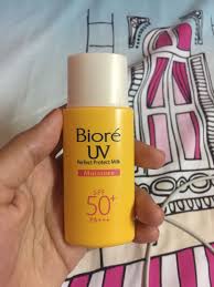 The milky sunscreen gives the skin invisible protection against the blazing sun without a dry feeling. Biore Uv Perfect Protect Milk Health Beauty Skin Bath Body On Carousell