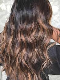 Tie And Dye Cheveux Bruns Ondulations Sur Sombr Hair Chatain Brunette Hair Color Hair Color Balayage Hair