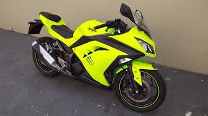 Kawasaki Ninja 300 Yellow Fluor Auto
