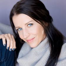 Justin Bieber made up with his mom? How old is Bieber at the moment? What  happened to Bieber's mother