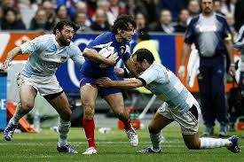 Christophe dominici a été aperçu aux côtés de son ancien partenaire de l'équipe de france, sébastien chabal, lors la 3e saison du tournoi des as organisé par la chaîne paris première. Jackson Column Christophe Dominici So Strong On The Pitch So Fragile Off It
