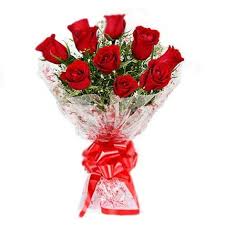 The little market bunch is the online florist in melbourne, we deliver unique, fresh and affordable flower to all melbourne and deliver on monday to sunday after 6pm, filled with peonies, violets, roses, chrysanthemum, hydrangeas, and other locally grow blooms. Floralbay Red Roses Bouquet Fresh Flowers In Cellophane Wrapping Bunch Of 12