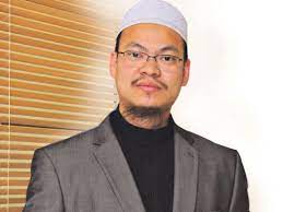 Sarjana muda sastera (usuluddin) kepujian, universiti malaya. Jejak Ilmuan Bersama Ust Dr Zaharuddin Abd Rahman Lembaga Zakat Selangor